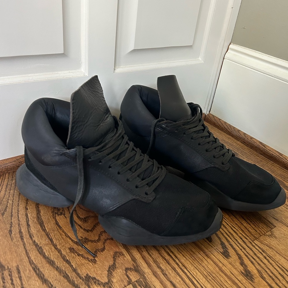 adidas Men’s Rick Owen’s Black Sneakers, Size 10